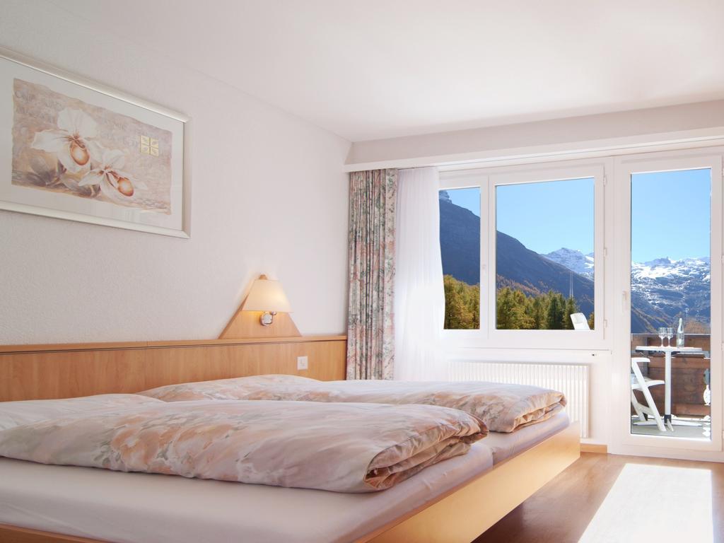 Hotel Eden No. 7 Saas Fee Quarto foto